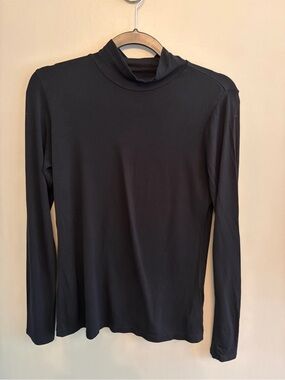 Tahari black mock turtleneck rayon/spandex blend size S